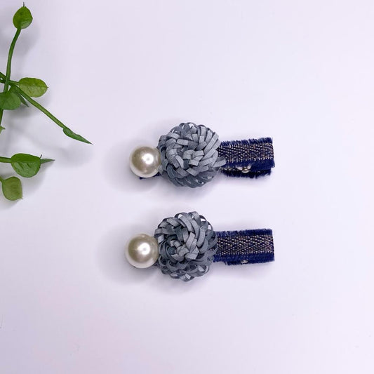 Twin pack blue pearl frill hair clips