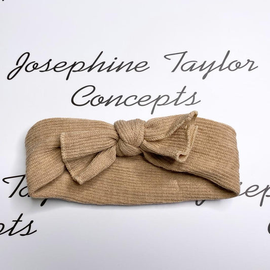 Nude plush knitted headband