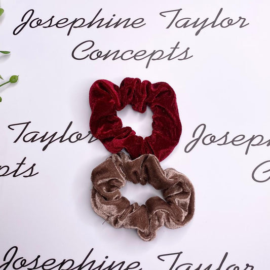 Twin pack rose red & metallic mauve scrunchies
