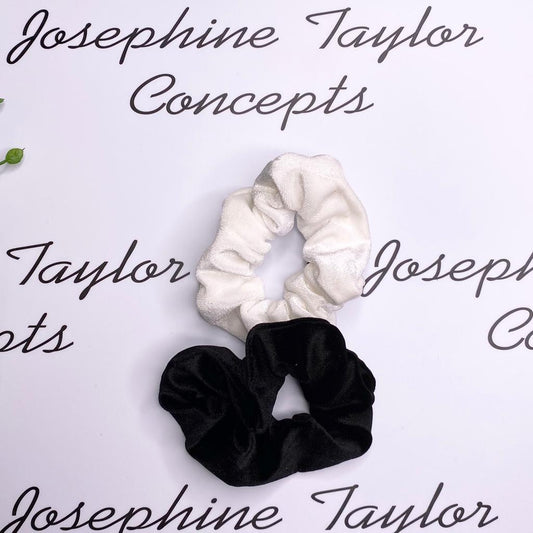 Twin pack black & white scrunchies