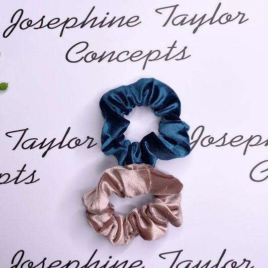 Twin pack turquoise & beige scrunchies
