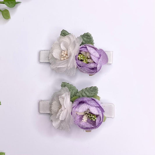 Duo lilac/white floral hair clips
