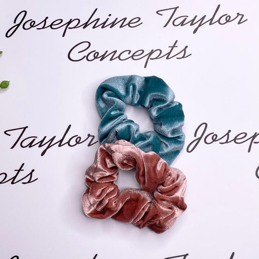 Twin pack jupiter blue & peal pink scrunchies